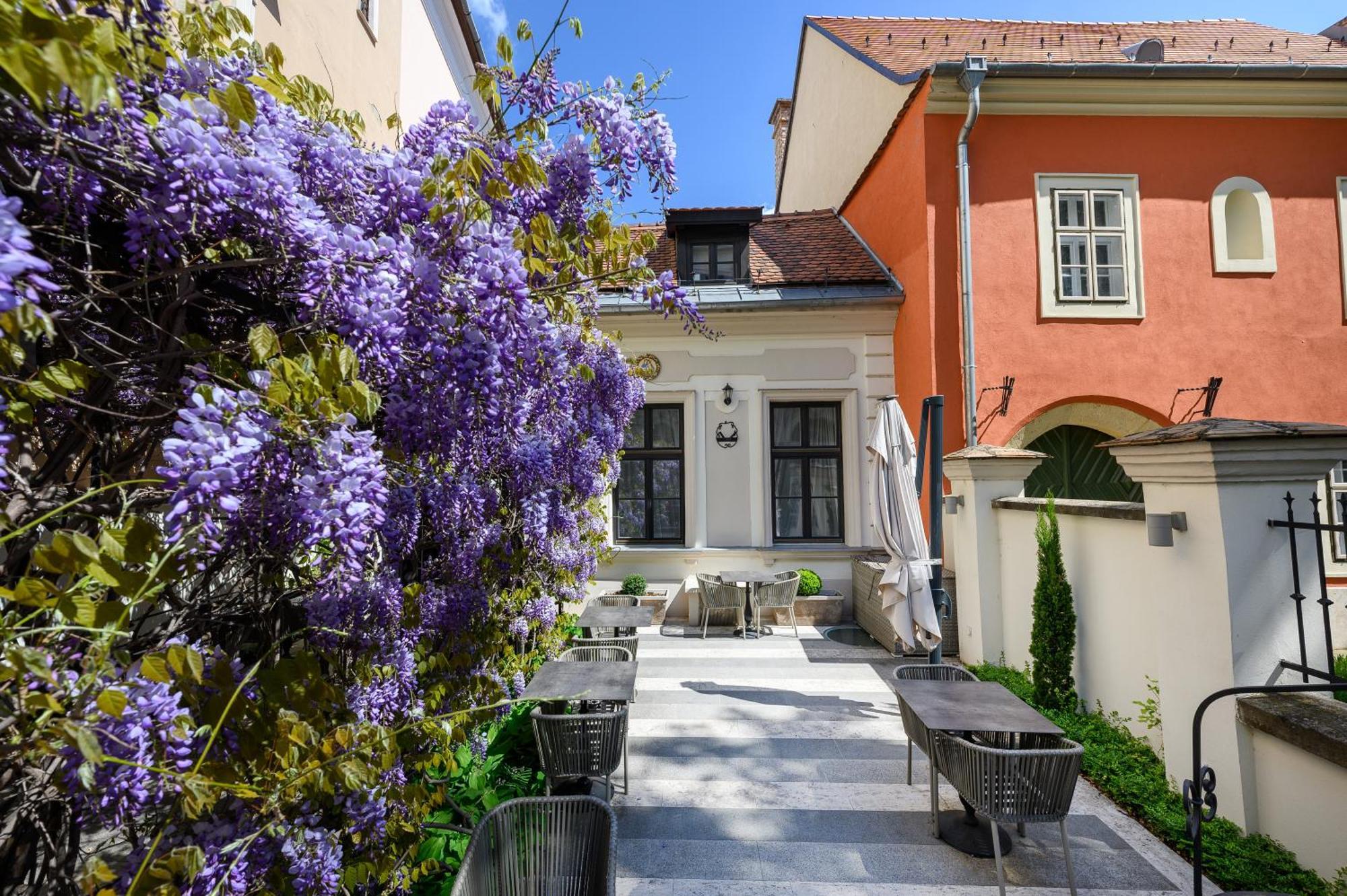 Maison Bistro & Hotel Budapešť Exteriér fotografie